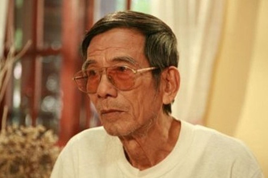 Nghệ sĩ Trần Hạnh.