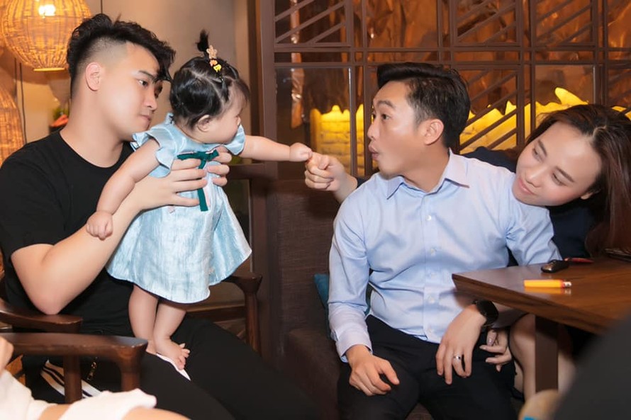 Đàm Thu Trang chính thức lên tiếng về tin đồn mang thai với Cường Đô la