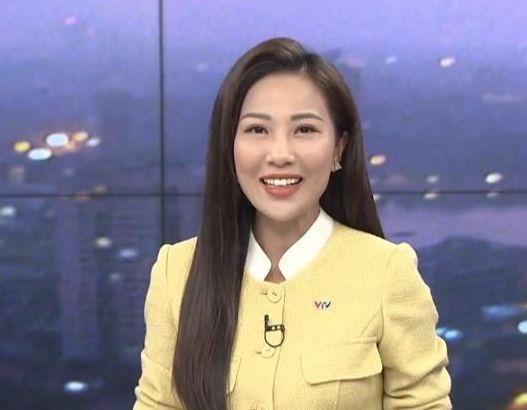 Showbiz 3/11: BTV Quỳnh Hoa trở lại sóng VTV sau sự cố phát ngôn về bão