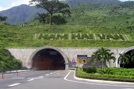 Hầm đường bộ Hải Vân đóng cửa từ 3 đến 4 giờ sáng dịp Tết