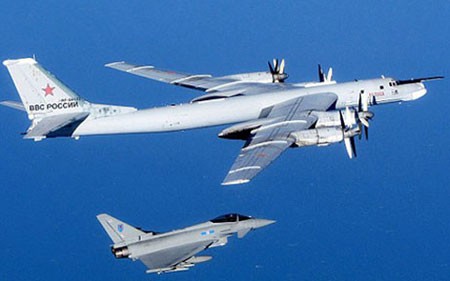 8 lý do máy bay ném bom Nga áp sát không phận EU