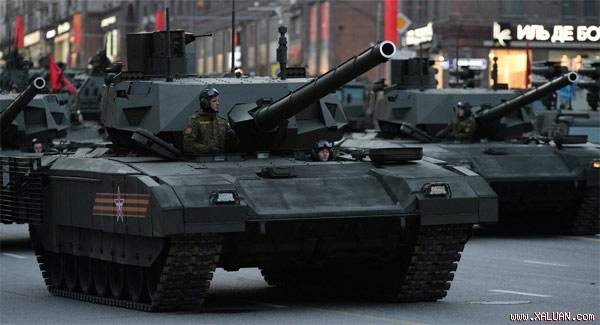 Siêu tăng Armata T-14 trong lễ tổng duyệt Diễu binh Ngày Chiến thắng ở Moscow. (Ảnh: SputnikNews)