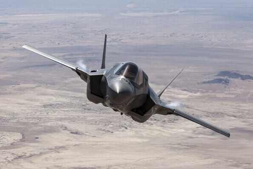 Tiêm kích thế hệ 5 "Tia chớp" F-35 của Mỹ. Ảnh:Washington Post