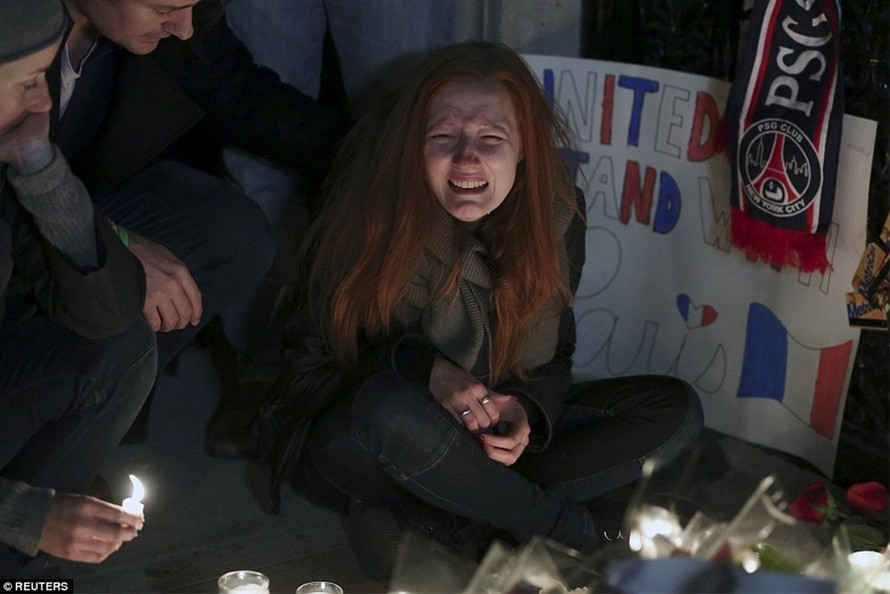 Vụ khủng bố tại Paris đã gây ra nỗi đau cho rất nhiều người (Ảnh: Dailymail)