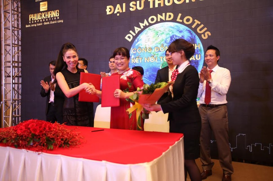 Ca sỹ Thu Minh làm đại sứ thương hiệu cho Diamond Lotus