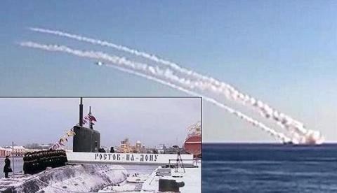 Tàu ngầm lớp Kilo của Nga (tàu ngầm Varshavyanka) tấn công mục tiêu khủng bố IS ở Syria