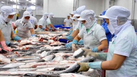 Thượng viện Hoa Kỳ vừa bỏ phiếu thông qua dự thảo Nghị quyết bãi bỏ Chương trình giám sát cá da trơn.