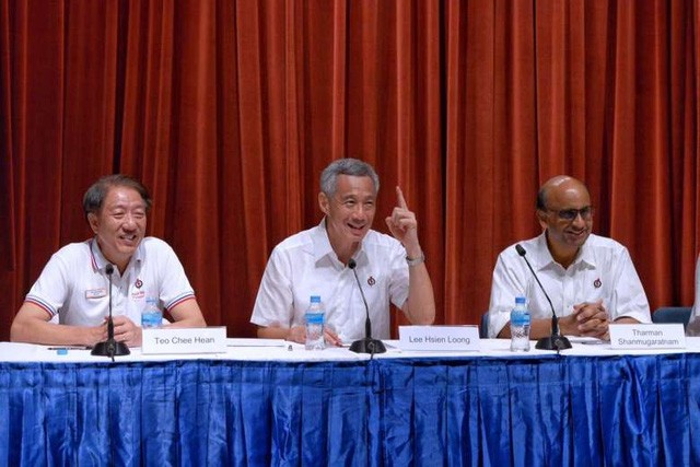 Thủ tướng Lý Hiển Long và các Phó thủ tướng Teo Chee Hean (trái) và Tharman Shanmugaratnam. (Ảnh: AFP) 