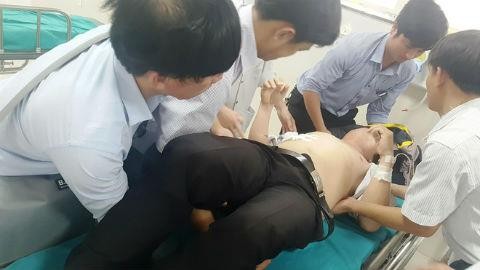 Thầy Tiến cấp cứu tại bệnh viện Việt Nam – Cu Ba Đồng Hới. 