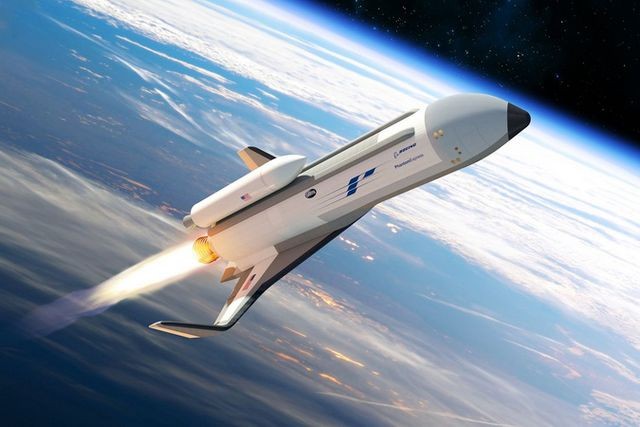 Tàu vũ trụ chở người hiện nay mới chỉ đạt tốc độ gần 40.000km/h.