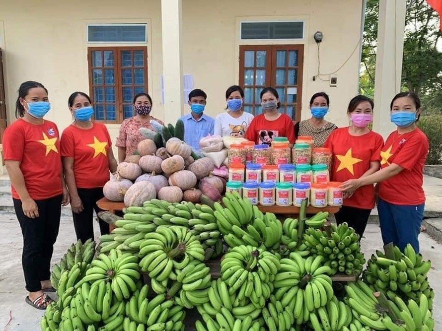 Hơn 350 tấn hàng hóa từ Nghệ An vào TPHCM tiếp sức chống dịch