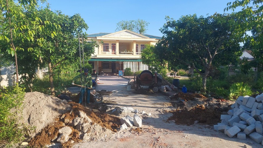 Qũy Vì Tầm Vóc Việt hỗ trợ Hà Tĩnh 100 triệu sửa hai trạm y tế xã bị hư hỏng sau mưa lũ