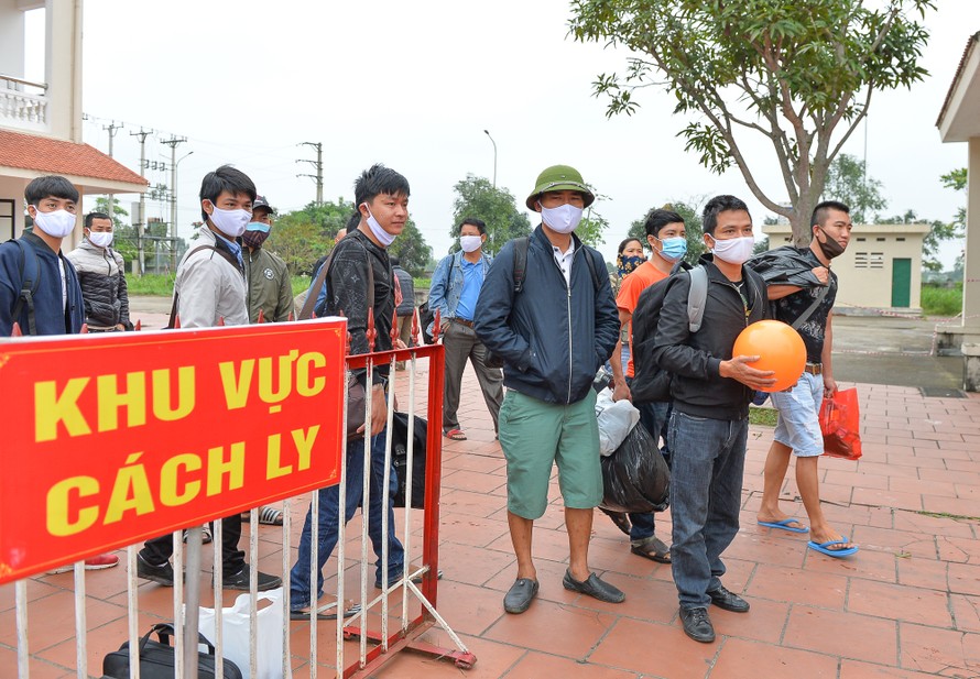 Những công dân đầu tiên ở Nghệ An về nhà khi hết cách ly 14 ngày