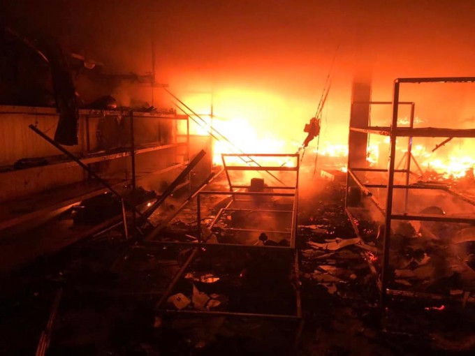 Cháy dữ dội trong đêm tại cửa hàng điện máy, thiệt hại hơn 2 tỷ đồng