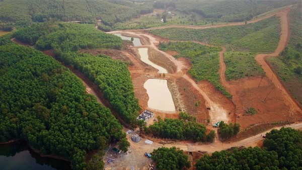 Hà Tĩnh yêu cầu kiểm tra vụ xẻ đồi xây khu sinh thái 'chui' trên đất rừng