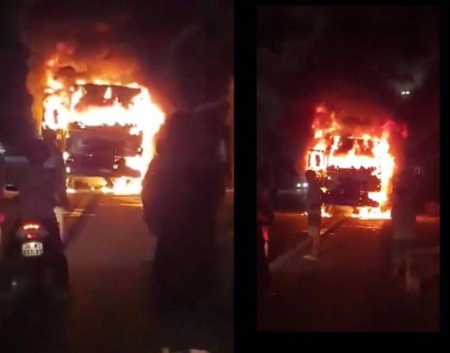 Xe tải bốc cháy trên QL1A sau va chạm với xe máy khiến 1 người chết