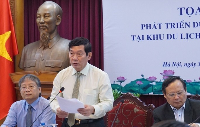 Thứ trưởng Huỳnh Vĩnh Ái chính thức xin lỗi và nhận trách nhiệm vụ văn bản gửi Hiệp hội Du lịch TP. Đà Nẵng. Ảnh: Nguyên Khánh