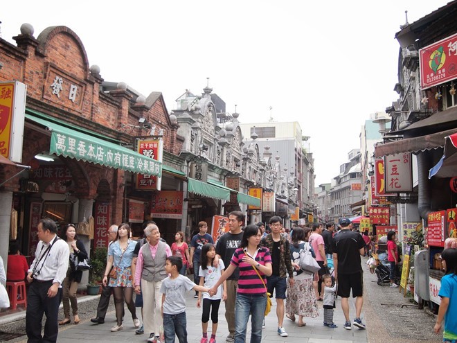 Tạm dung cấp visa theo chính sách Quan Hồng cho các đoàn du khách du lịch Đài Loan qua các công ty lữ hành quốc tế Việt Nam được Cục Du lịch Đài Loan lựa chọn