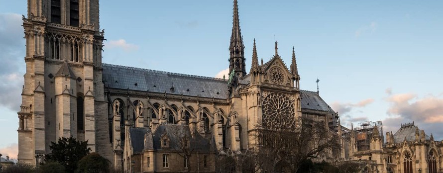 Nhà thờ Đức Bà Paris được mệnh danh là trái tim Paris