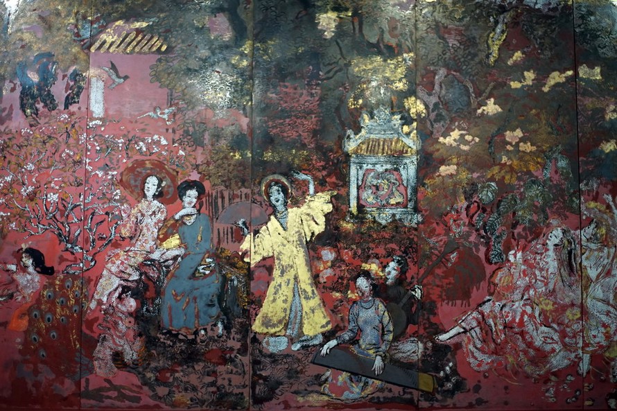 Bức tranh quý của họa sĩ Nguyễn Gia Trí bị hư hại