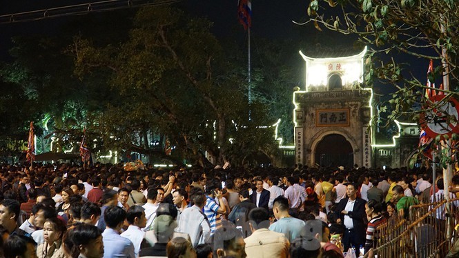 Lễ hội đền Trần Nam Định cũng phải tạm dừng vì dịch bệnh do chủng mới virus Corona gây ra