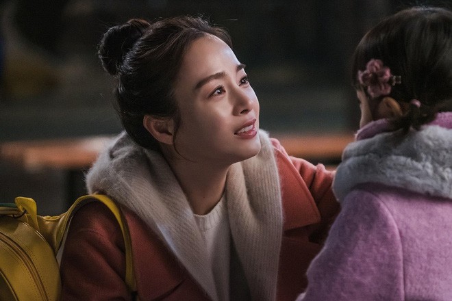 Kim Tae Hee lấy nước mắt khán giả trong "Chào, tạm biệt mẹ"