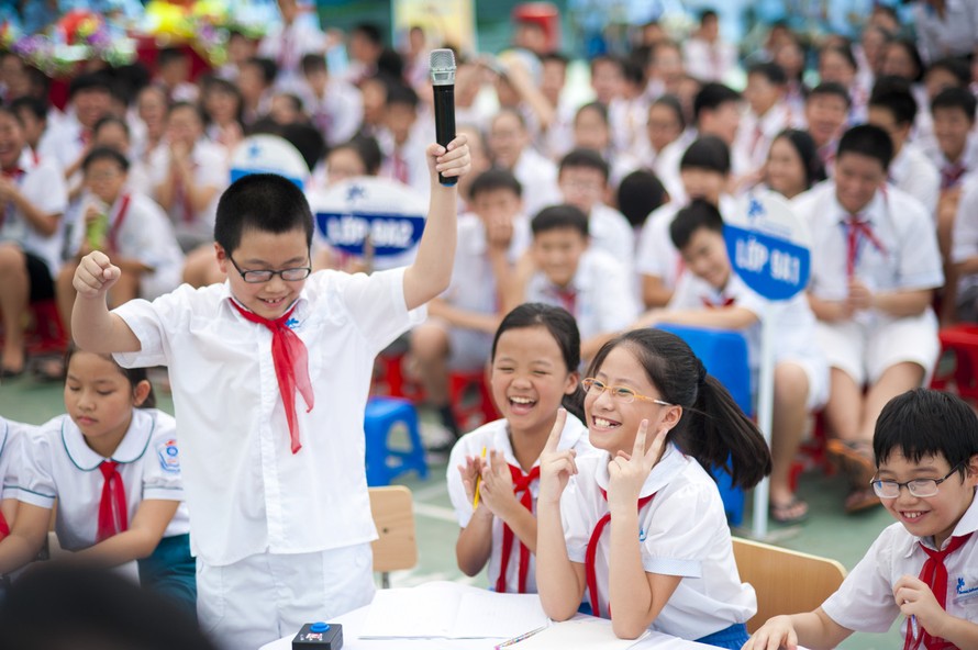 Chủ tịch thành phố Hà Nội yêu cầu ngành giáo dục quan tâm phát triển cả thể chất cho học sinh.