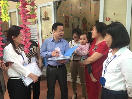 Đoàn giám sát đi kiểm tra cơ sở giáo dục mầm non tại Hà Nội
