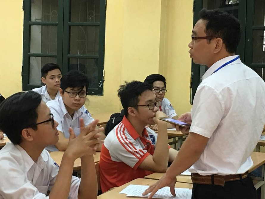 Kỳ thi tuyển sinh lớp 10 luôn gây căng thẳng lớn đối với học sinh Hà Nội