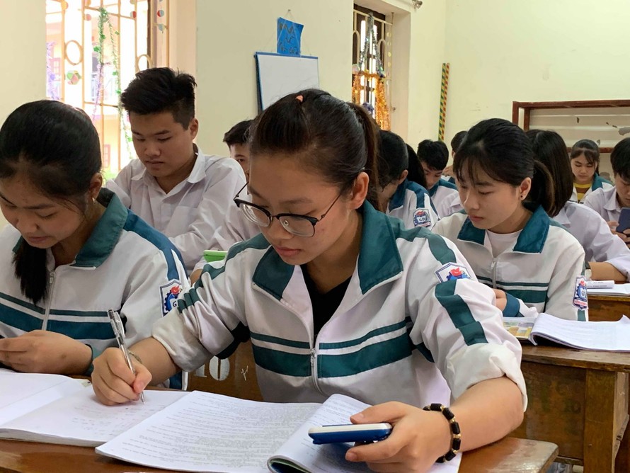 Học sinh học lực giỏi có thể đăng ký thi tuyển vào 4 trường THPT chuyên Hà Nội