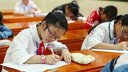 Năm nay Trường THPT Chuyên Hà Nội tuyển sinh 180 chỉ tiêu. 