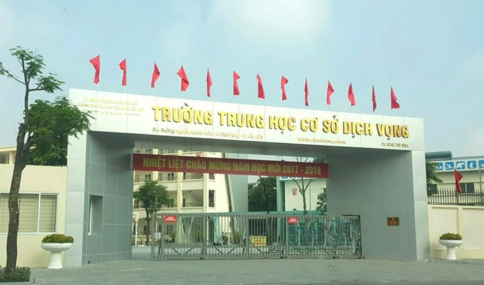 Trường THCS Dịch Vọng, Cầu Giấy- Hà Nội.