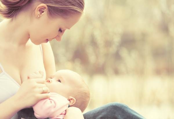 1001 lợi ích khi bé được bú sữa mẹ