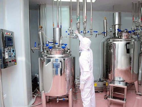 Nhiều DN Việt Nam đầu tư công nghệ hiện đại sản xuất thuốc chất lượng cao