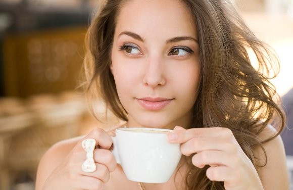 Người có đột biến ADN ở gen PDSS2 uống được lượng cà phê ít hơn
