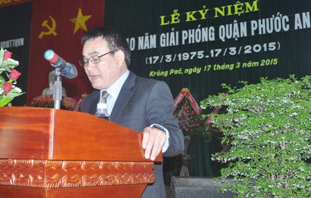 Ông Nguyễn Sĩ Kỷ lúc còn làm Chủ tịch UBND huyện Krông Pắk. Nguồn: Báo Đắk Lắk online. 