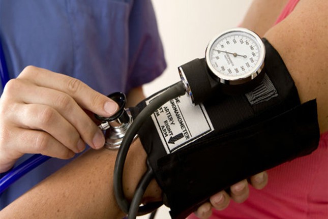7 yếu tố không ngờ ảnh hưởng tới huyết áp