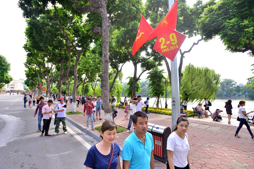 Hà Nội bác đề xuất thay đổi thời gian tổ chức phố đi bộ