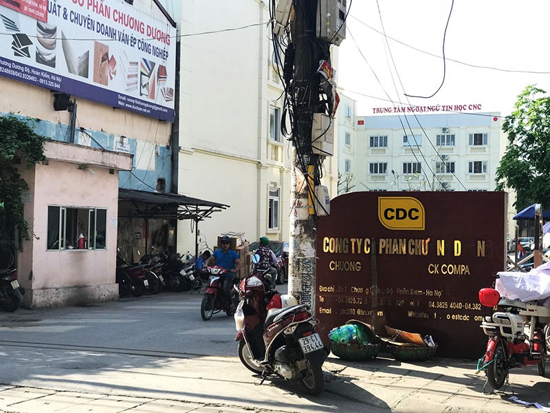 'Xẻ thịt' cho thuê hàng nghìn mét đất trung tâm quận Hoàn Kiếm