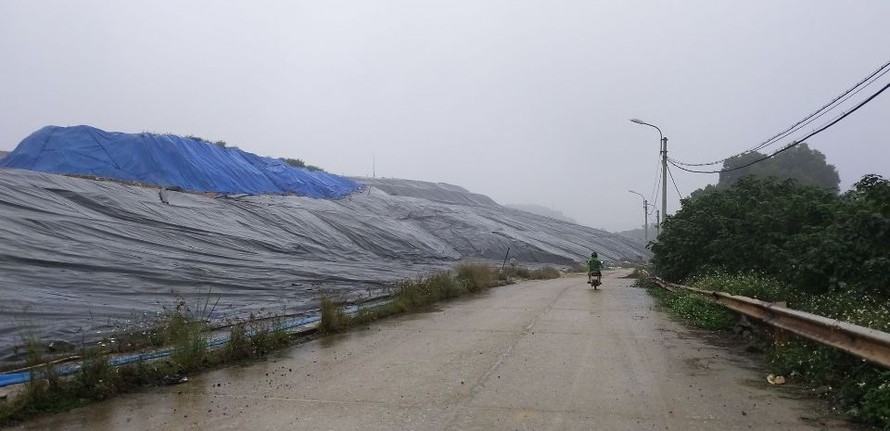Bãi rác Nam Sơn - nơi bị người dân chặn đường phản đối vài ngày trước.