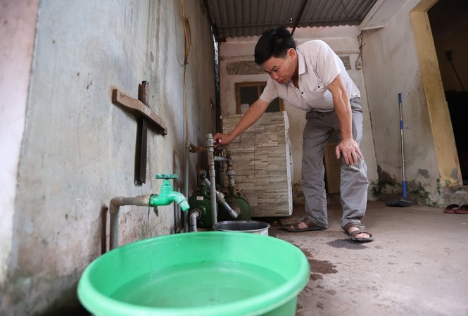Nhiều người dân ngoại thành Hà Nội phải dùng nước giếng khoan, không đảm bảo tiêu chuẩn cho ăn uống