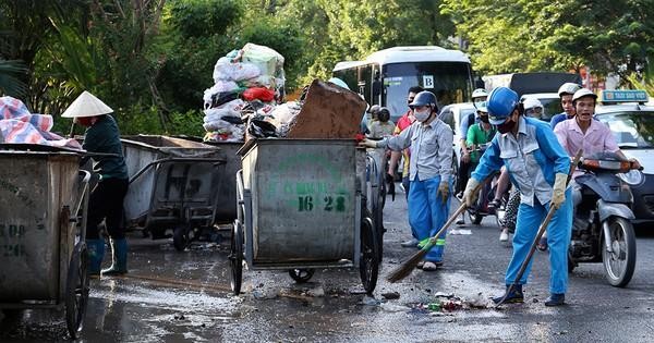 Thu gom rác tại Hà Nội