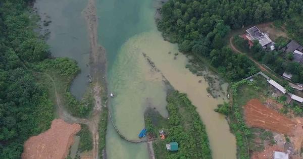 Điểm thu nước từ hồ Đầm Bài vào nhà máy của Công ty CP nước sạch sông Đà.