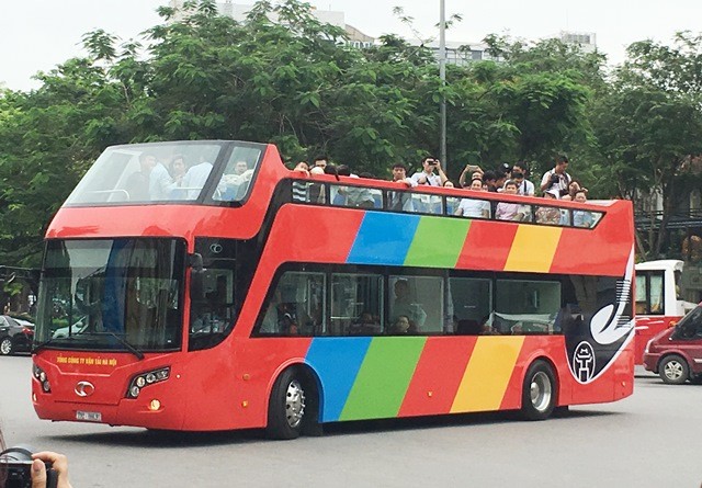 Hà Nội sẽ có thêm một tuyến City tour tương tự như tuyến đang hoạt động hiện nay. Ảnh: T.Đảng 