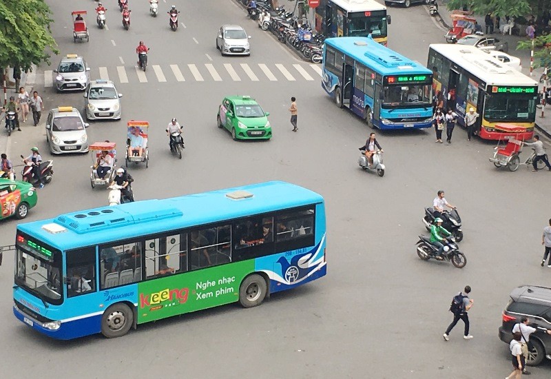 Sở GTVT Hà Nội thực hiện điều chỉnh lộ trình nhiều tuyến buýt để thi công đường đua F1