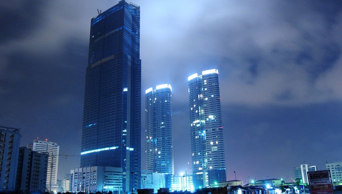 Toà nhà Landmark 72, toà nhà cao nhất Việt Nam, được hoàn thành vào năm 2011 và Keangnam Enterprises đã phải bỏ ra khoảng 1,2 nghìn tỷ won (1,1 tỷ USD) đầu tư vào đó.