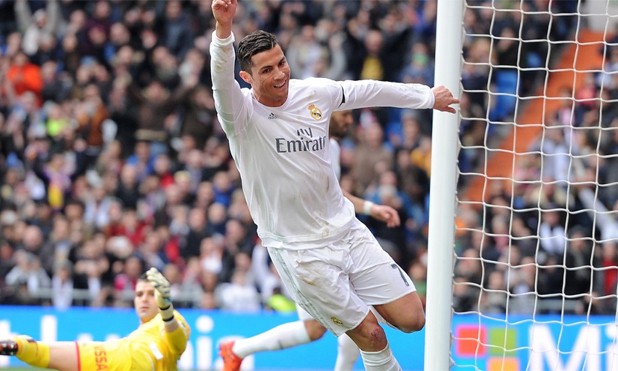 Ronaldo cũng đã có cú đúp dưới triều đại Zidane khi lập công trong trận thắng Gijon với tỷ số 5-1 cuối tuần trước. Sau hai trận thành công, Zidane đang hướng tới mục tiêu đưa Real giành ít nhất một danh hiệu mùa 2015-2016.