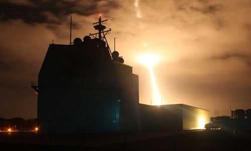 Một cuộc thử nghiệm tên lửa của Mỹ diễn ra tại căn cứ ở Hawaii. Ảnh: Reuters