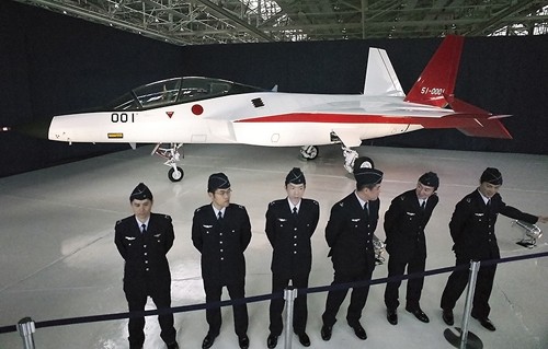 Hình ảnh chiếc X-2 trong lễ giới thiệu. Ảnh: AFP