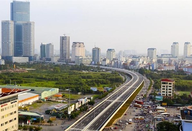 Hà Nội trong mấy năm nay đang triển khai nhiều dự án cơ sở hạ tầng, đặc biệt là giao thông. Đây sẽ là cú huých để kinh tế Hà Nội khởi sắc trong thời gian tới?